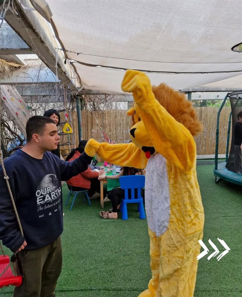 כשהכוכבים האמיתיים עלו לבמה